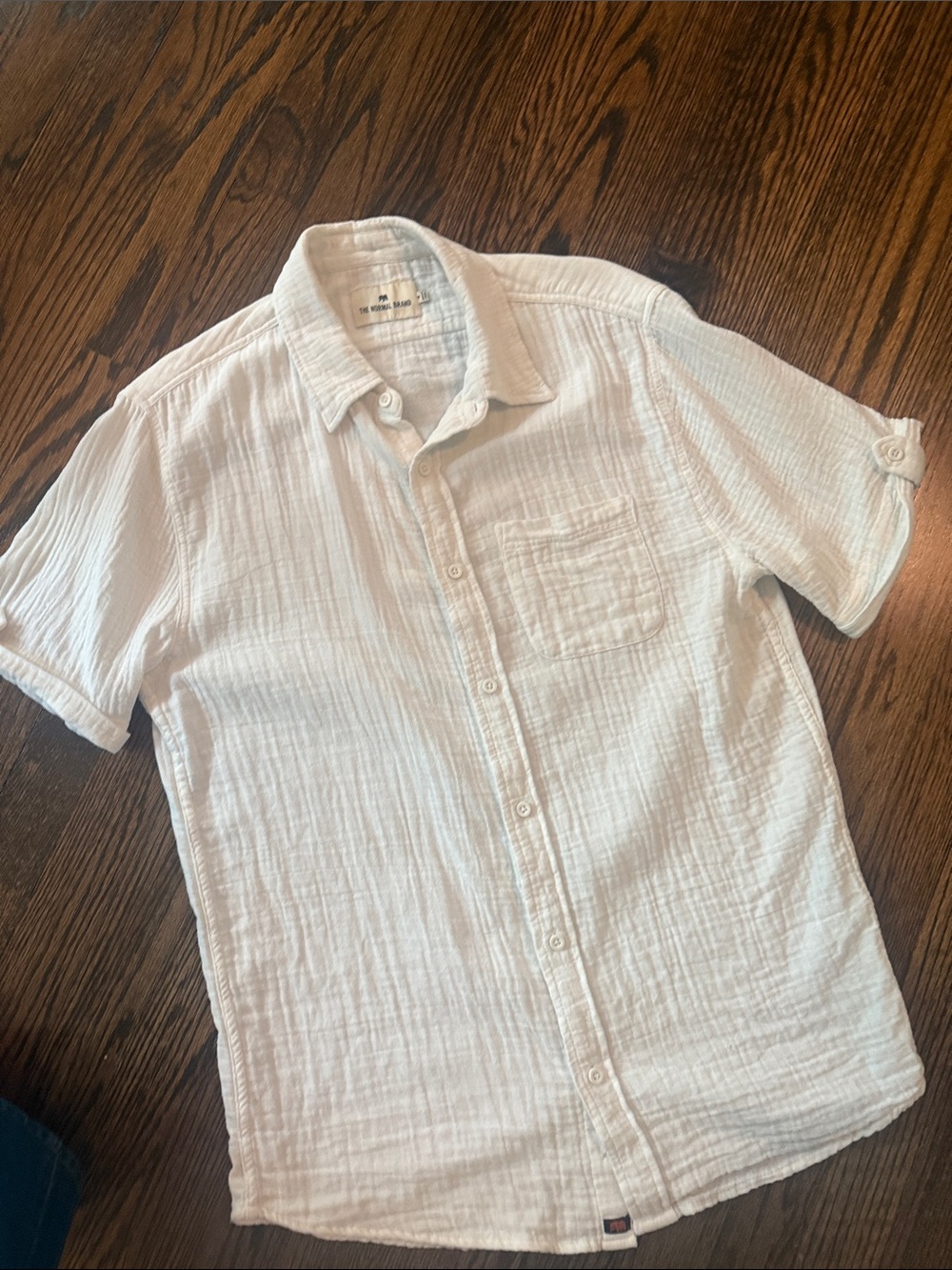 The Normal Brand White Short-Sleeve Button-Down 100% cotton Shirt - Picture 3 of 7